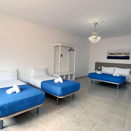 Complejo Tamanaco Illa De Arousa 3000 ภายนอก รูปภาพ